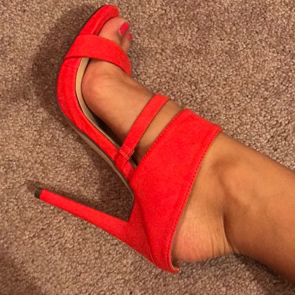 Coral heels - Picture 6 of 6